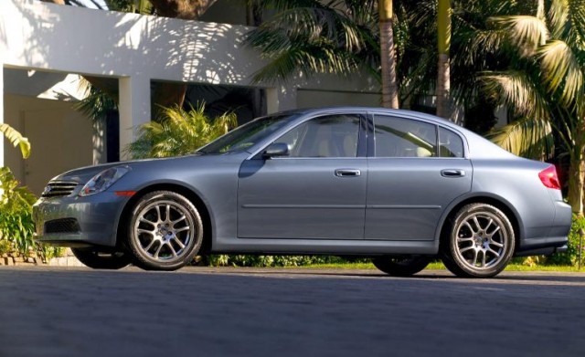 2005 Infiniti G35 sedan