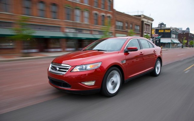 2010 Ford Taurus SHO