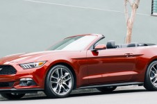 How To Get A Deal On A Ford Mustang Convertible